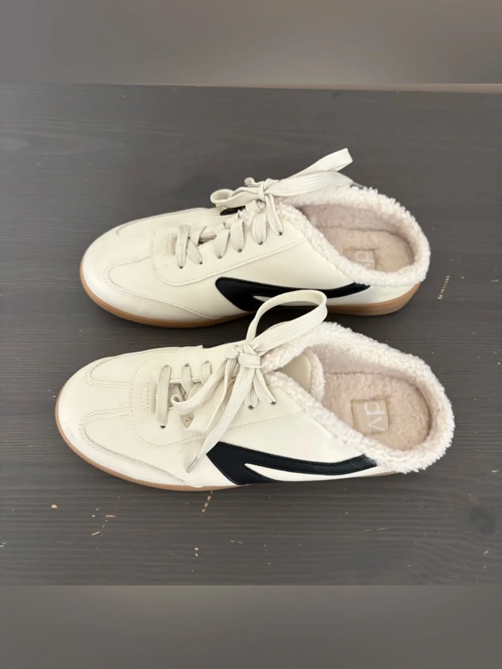 DV by Dolce Vita Quirky Faux Shearling Lined Mule Sneakers Slip On Lace Up 8